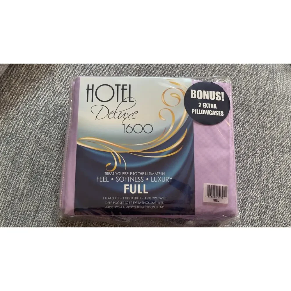 Hotel Deluxe brand new